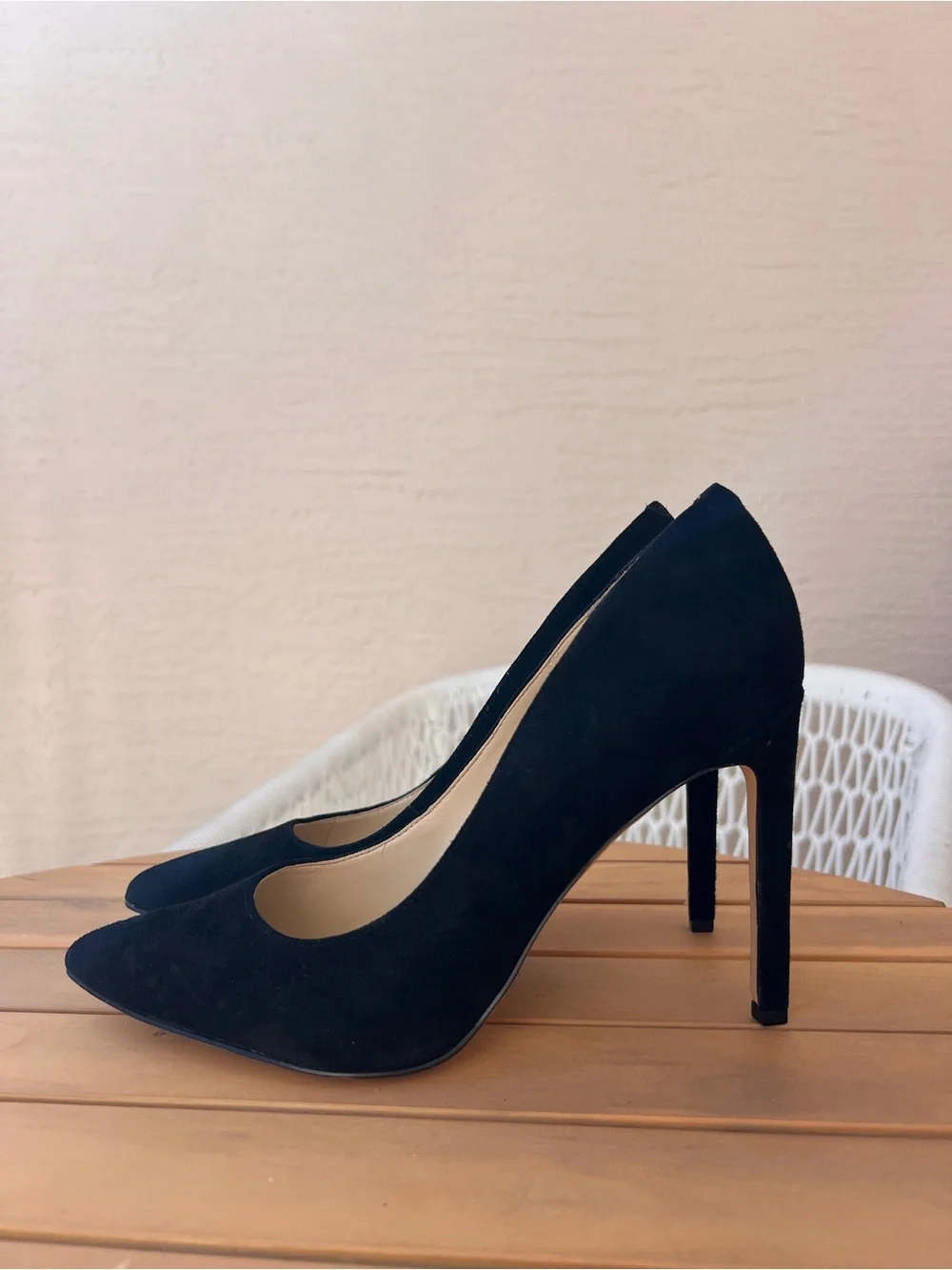Nine West Tatiana Pointy Toe Pumps - black suede size 8.5